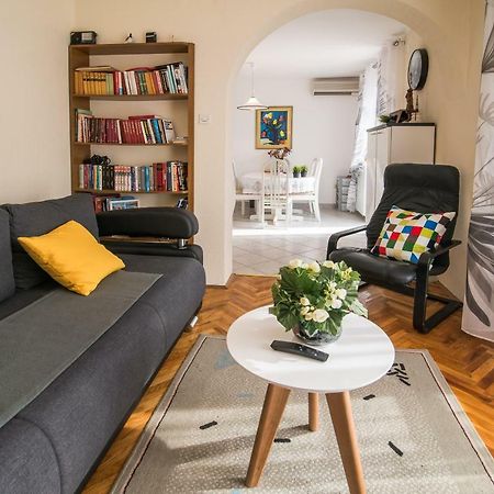 Ksenija Appartement Kornić Buitenkant foto