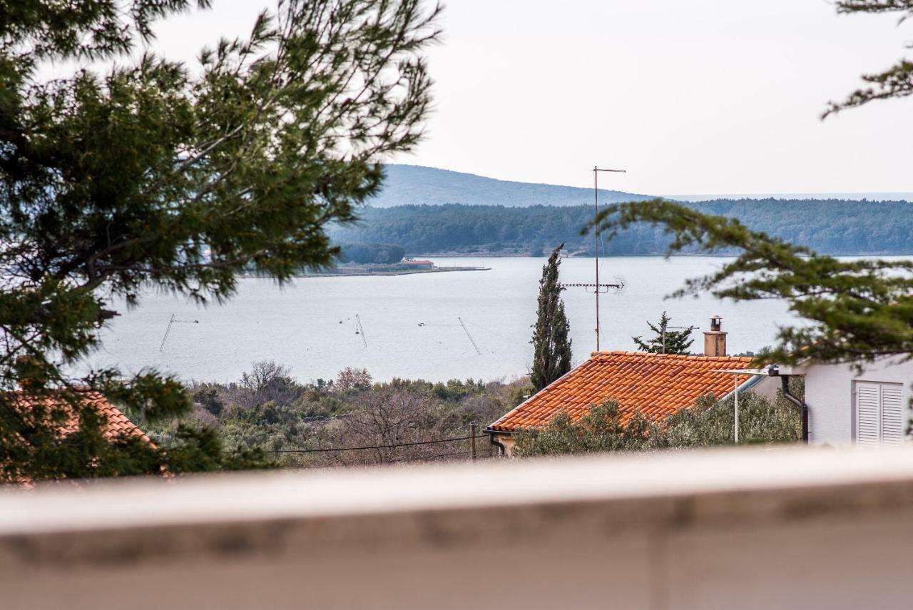 Ksenija Appartement Kornić Buitenkant foto
